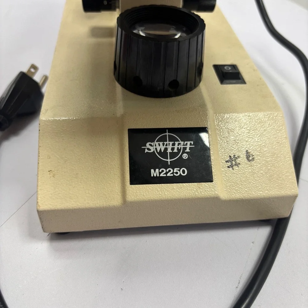 Swift Instruments M2250B Series Compound Microscope Cream Lab Scientific 120V AC